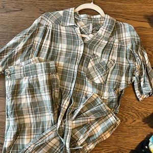 Sisstrevolution tie front crop top with matching pants